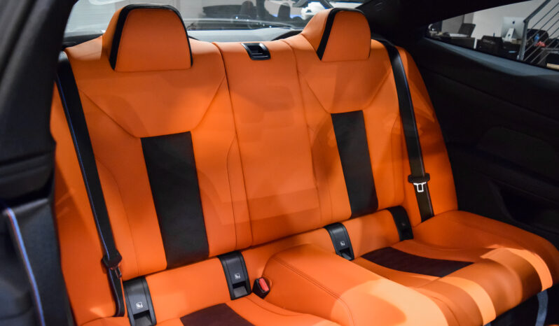 BMW M4 Competition lleno