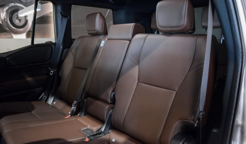 Toyota Land Cruiser VX Hybrid 7P lleno