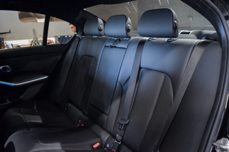 BMW Serie 3 18d M Sport lleno