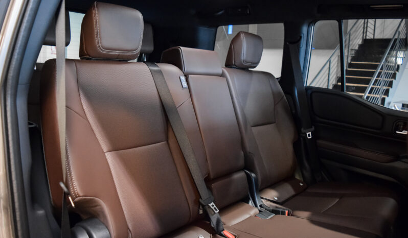 Toyota Land Cruiser VX Hybrid 7P lleno