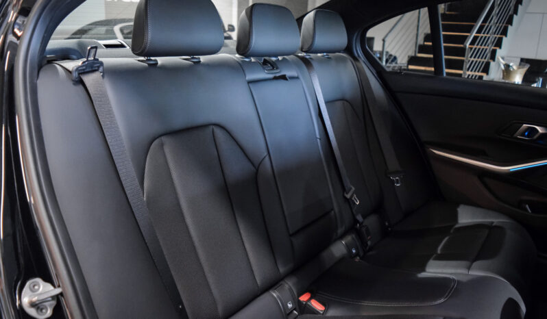 BMW Serie 3 18d M Sport lleno