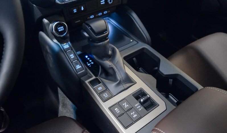 Toyota Land Cruiser VX Hybrid 7P lleno