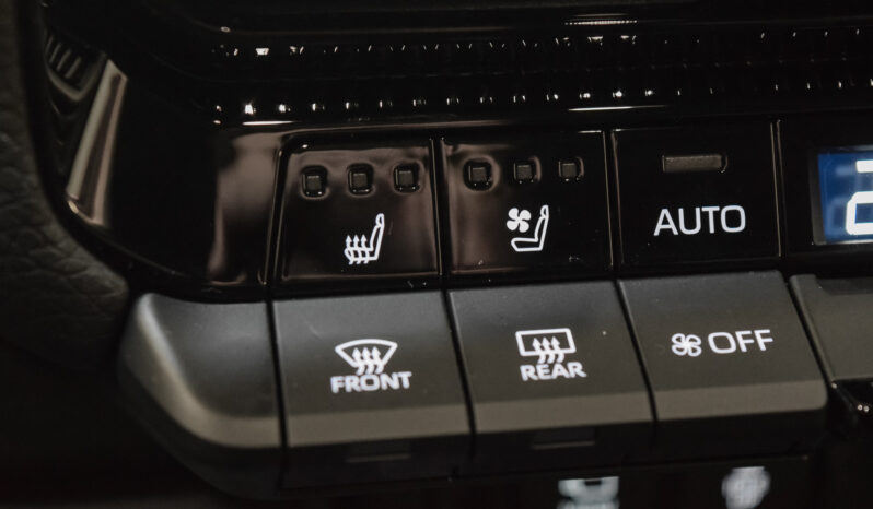 Toyota Land Cruiser VX Hybrid 7P lleno
