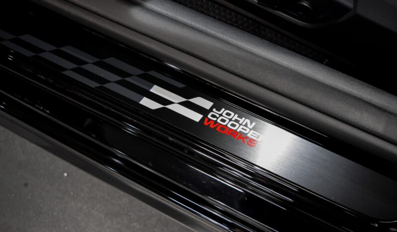 Mini John Cooper Works Cabrio lleno