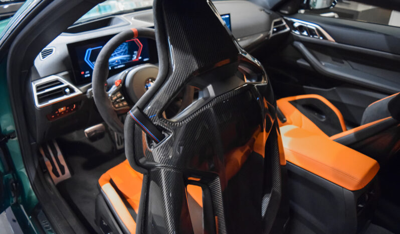 BMW M4 Competition lleno