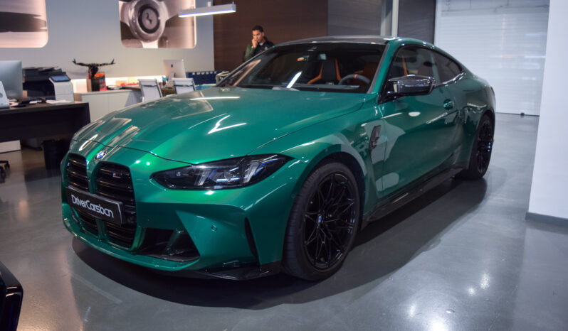 BMW M4 Competition lleno