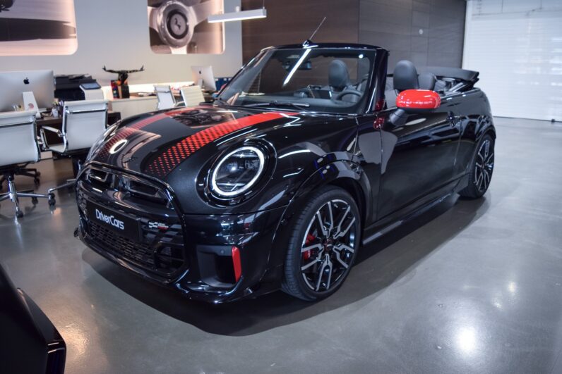 Mini John Cooper Works Cabrio lleno
