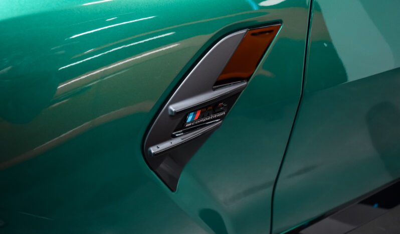 BMW M4 Competition lleno