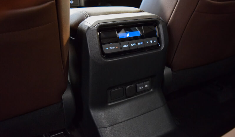 Toyota Land Cruiser VX Hybrid 7P lleno