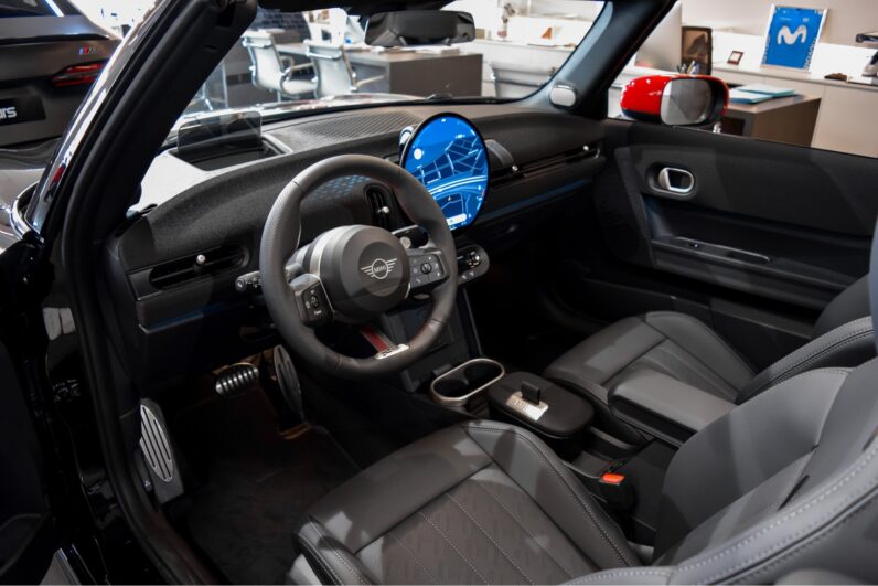 Mini John Cooper Works Cabrio lleno