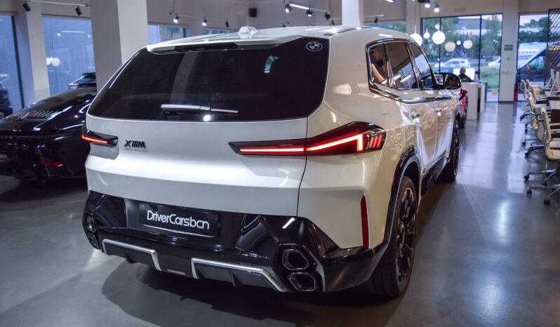 BMW XM 50e lleno