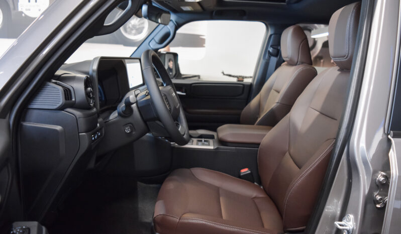 Toyota Land Cruiser VX Hybrid 7P lleno