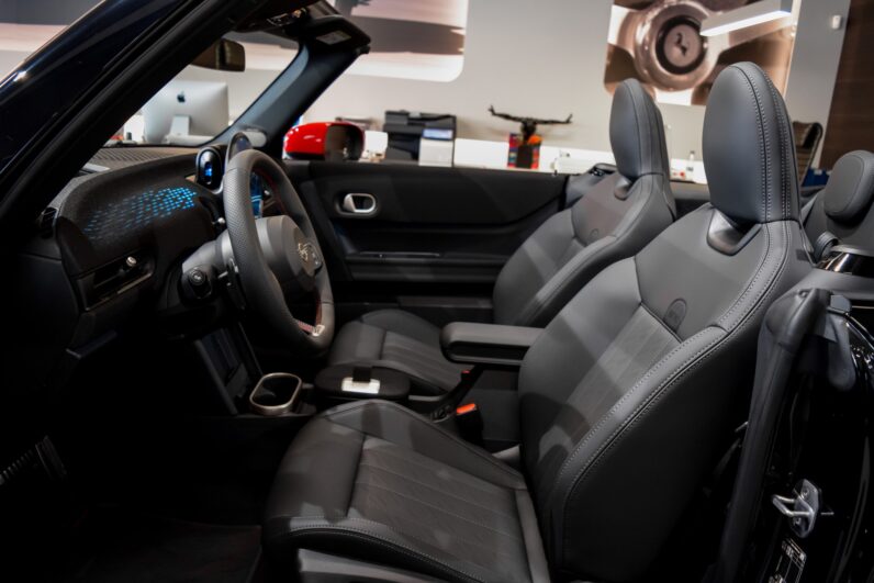 Mini John Cooper Works Cabrio lleno