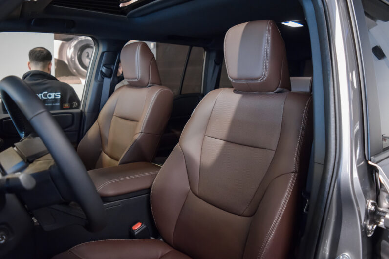 Toyota Land Cruiser VX Hybrid 7P lleno