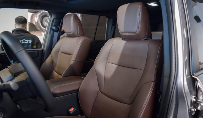 Toyota Land Cruiser VX Hybrid 7P lleno