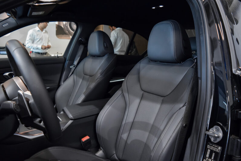 BMW Serie 3 18d M Sport lleno