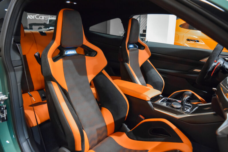 BMW M4 Competition lleno