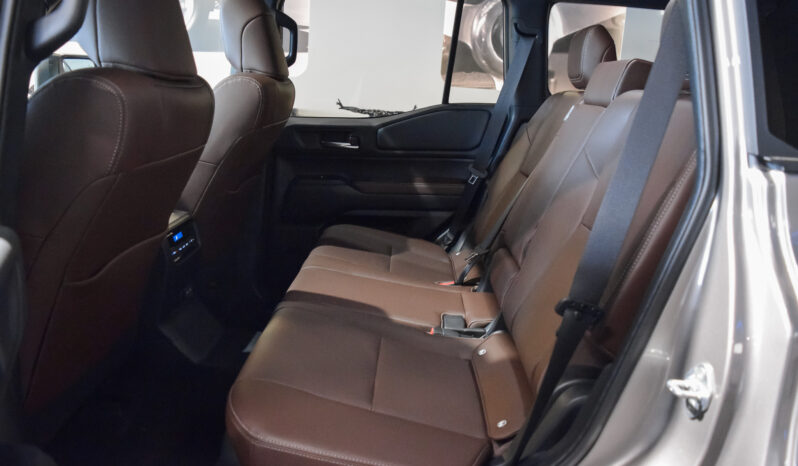 Toyota Land Cruiser VX Hybrid 7P lleno