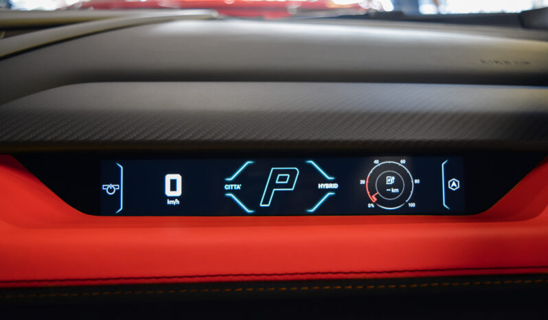 Lamborghini Revuelto lleno