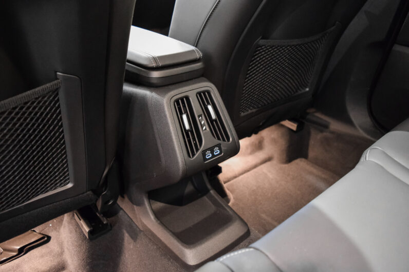 BMW X1 18d sDrive lleno