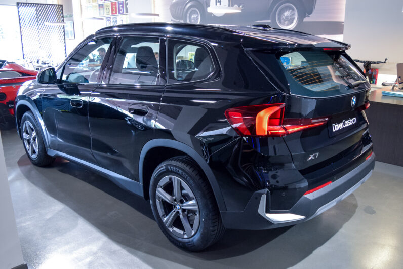 BMW X1 18d sDrive lleno