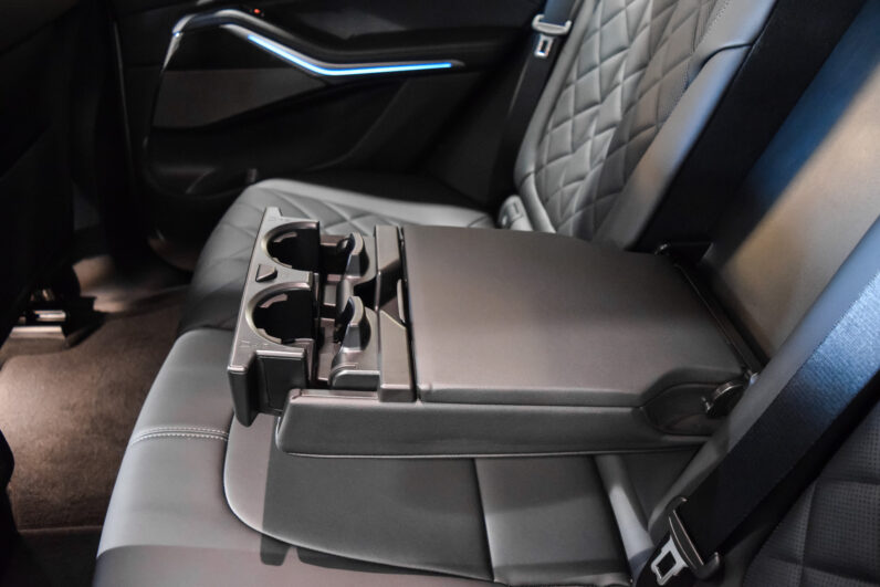 BMW X5 xDrive 50e M Sport lleno