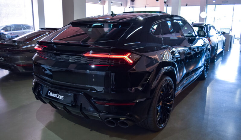 Lamborghini Urus SE lleno