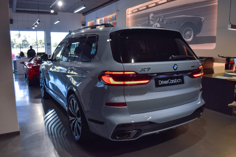 BMW X7 M Sport Pro 7P lleno