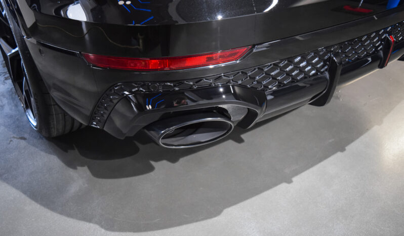 Audi RSQ8 Performance lleno