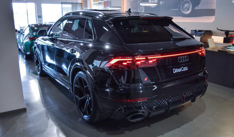 Audi RSQ8 Performance lleno