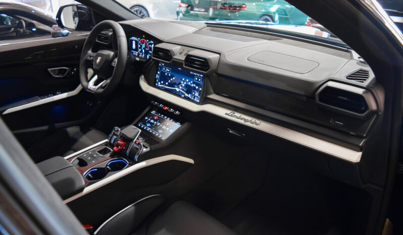 Lamborghini Urus SE lleno