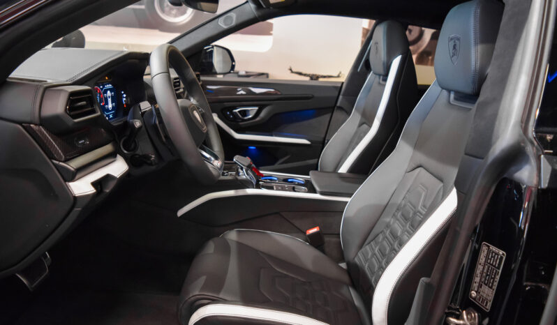 Lamborghini Urus SE lleno
