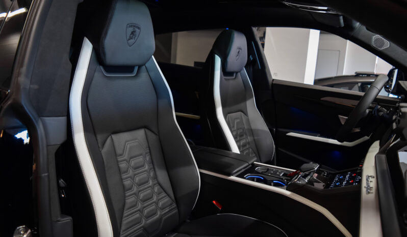 Lamborghini Urus SE lleno
