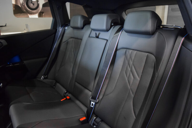 BMW X3 M50 xDrive lleno