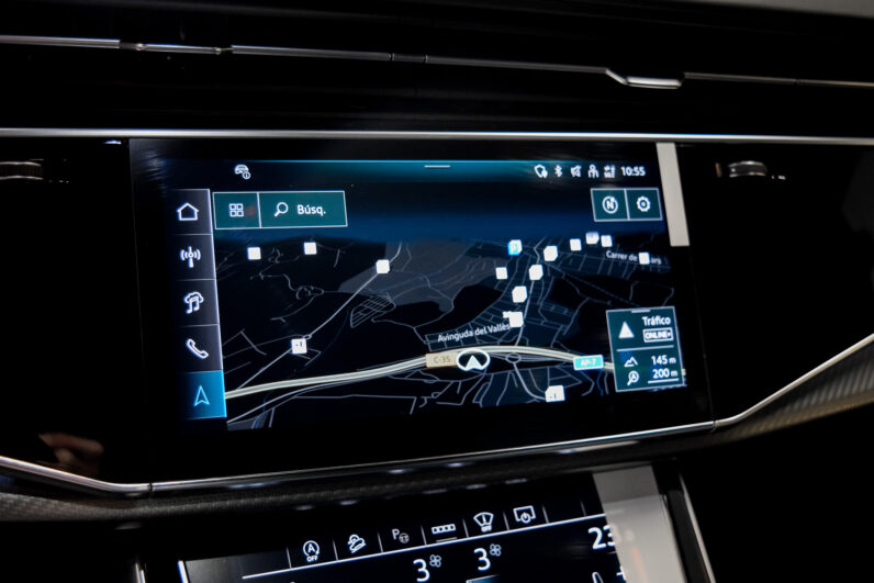 Audi RSQ8 Performance lleno