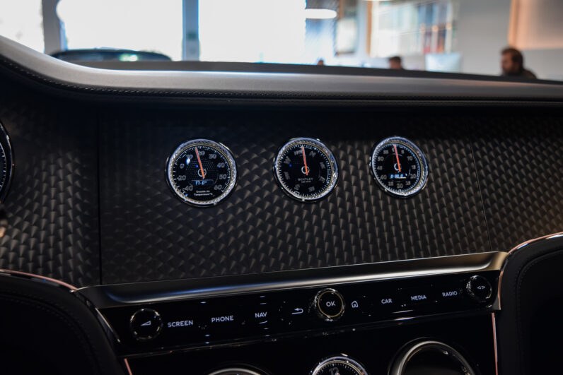 Bentley Continental GT lleno