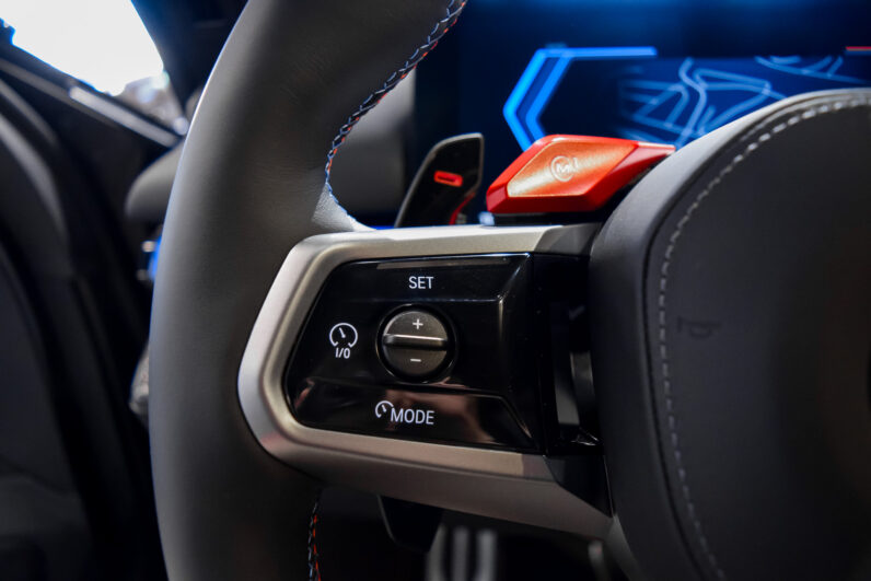 BMW M5 Berlina lleno