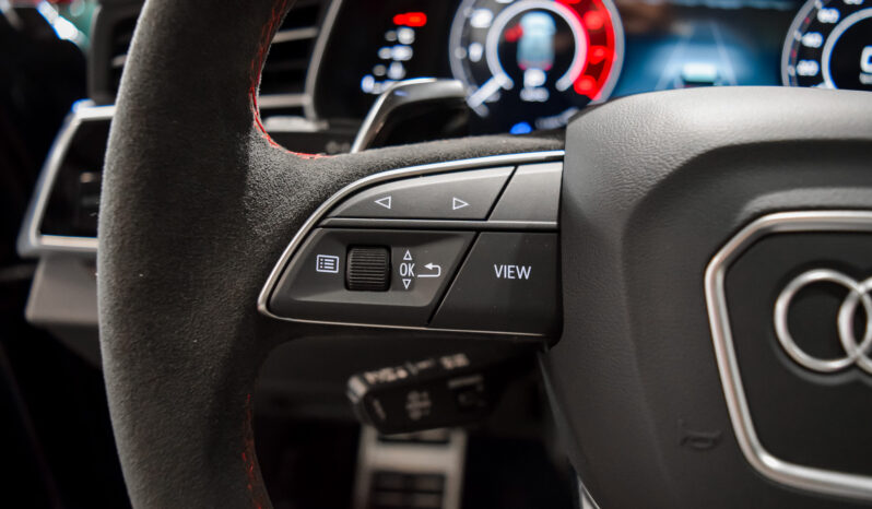 Audi RSQ8 Performance lleno