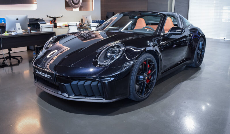 Porsche 911 Targa 4 GTS lleno