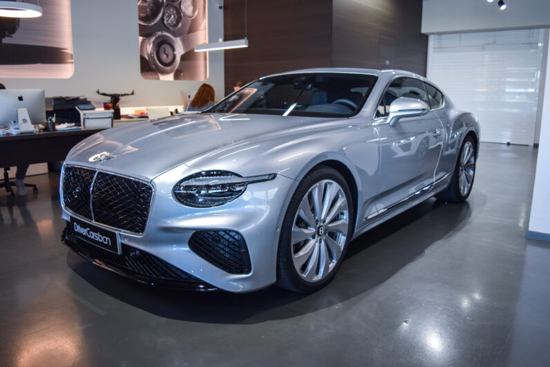 Bentley Continental GT lleno