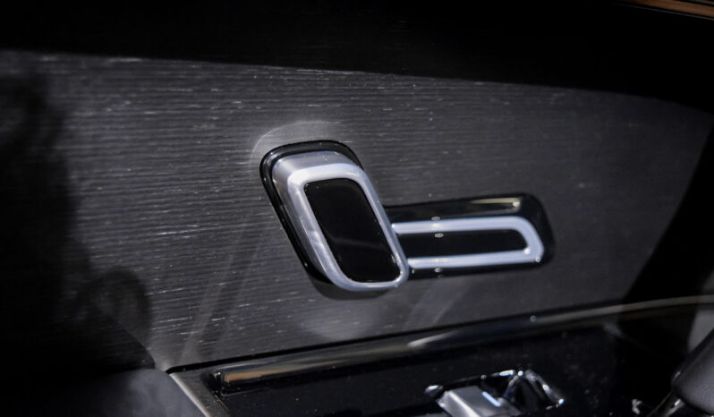 Range Rover Sport 550 PHEV Autobiography lleno