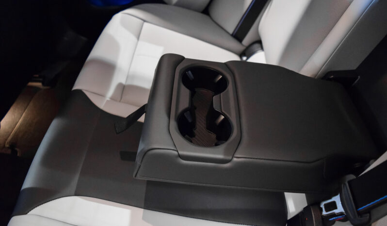 BMW M5 Berlina lleno