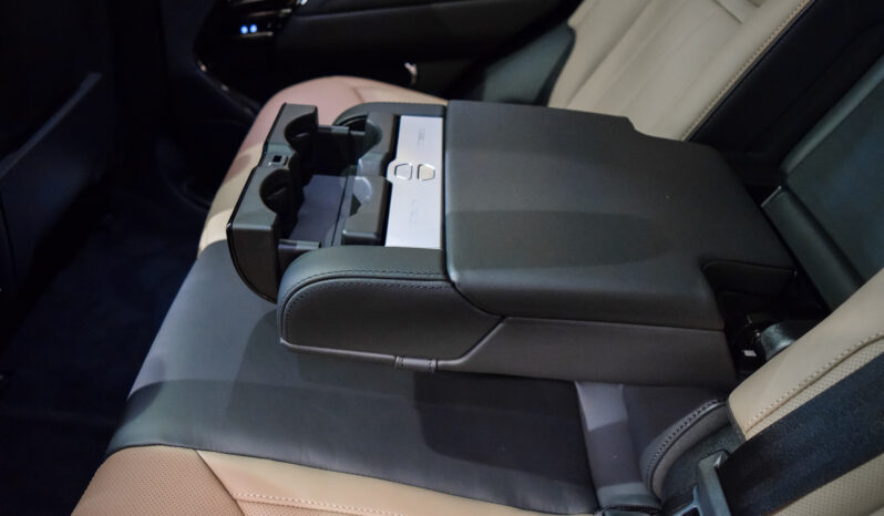 Range Rover Sport 550 PHEV Autobiography lleno
