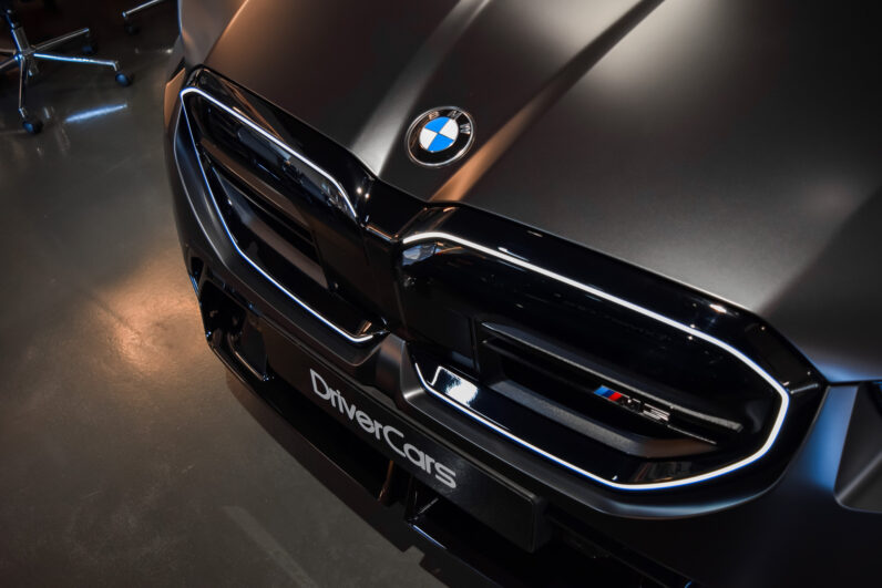 BMW M5 Berlina lleno