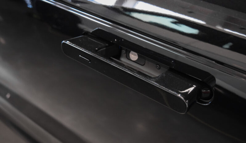 Range Rover Sport 550 PHEV Autobiography lleno
