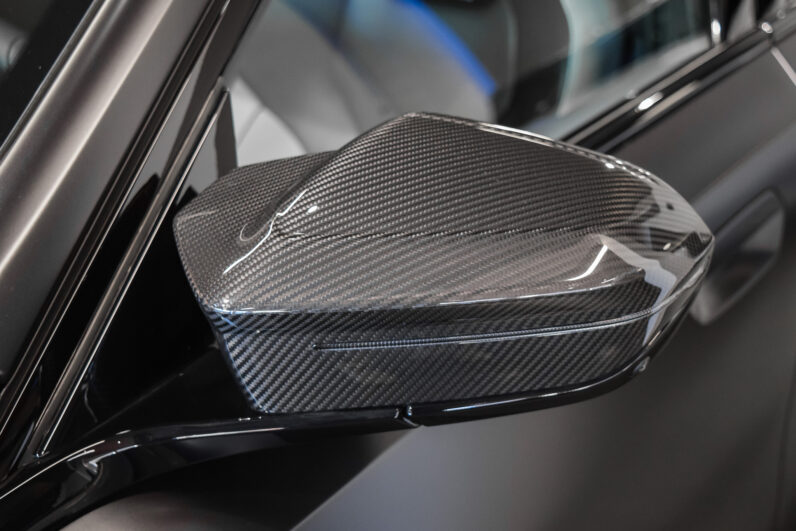 BMW M5 Berlina lleno
