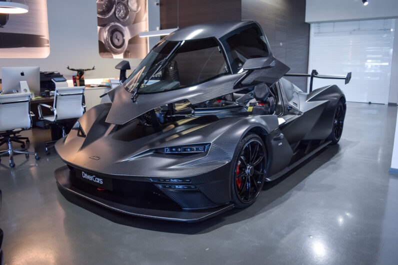 KTM X-Bow GT-X 1/100 FULL CARBON lleno