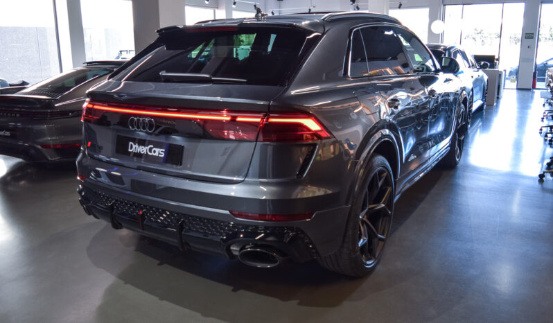 Audi RSQ8 Performance lleno