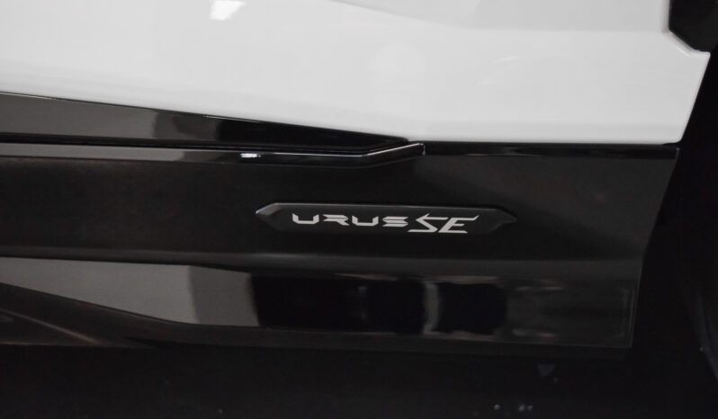 Lamborghini Urus SE lleno