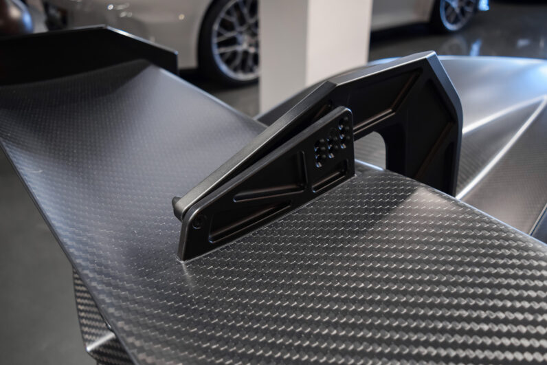 KTM X-Bow GT-X 1/100 FULL CARBON lleno